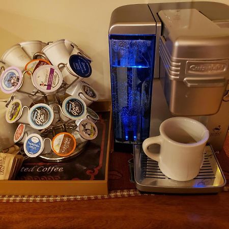 Blue Ridge Manor Bed And Breakfast Fancy Gap Экстерьер фото